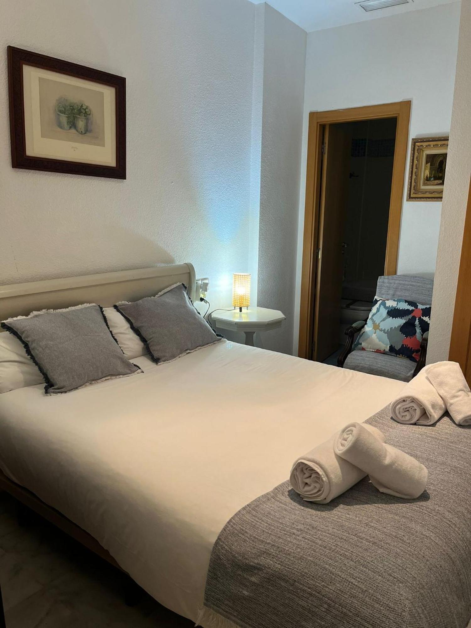 Apartamento Con Encanto Muy Centrico En Pilatos Sevilla Ideal Para Pareja المظهر الخارجي الصورة