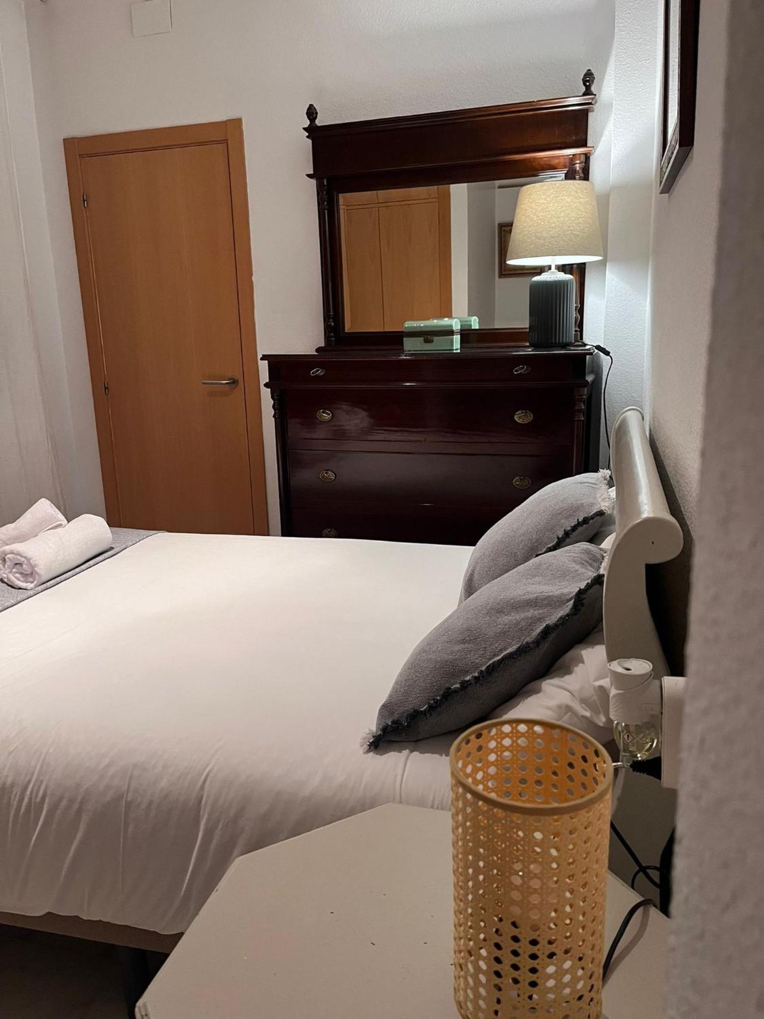 Apartamento Con Encanto Muy Centrico En Pilatos Sevilla Ideal Para Pareja المظهر الخارجي الصورة